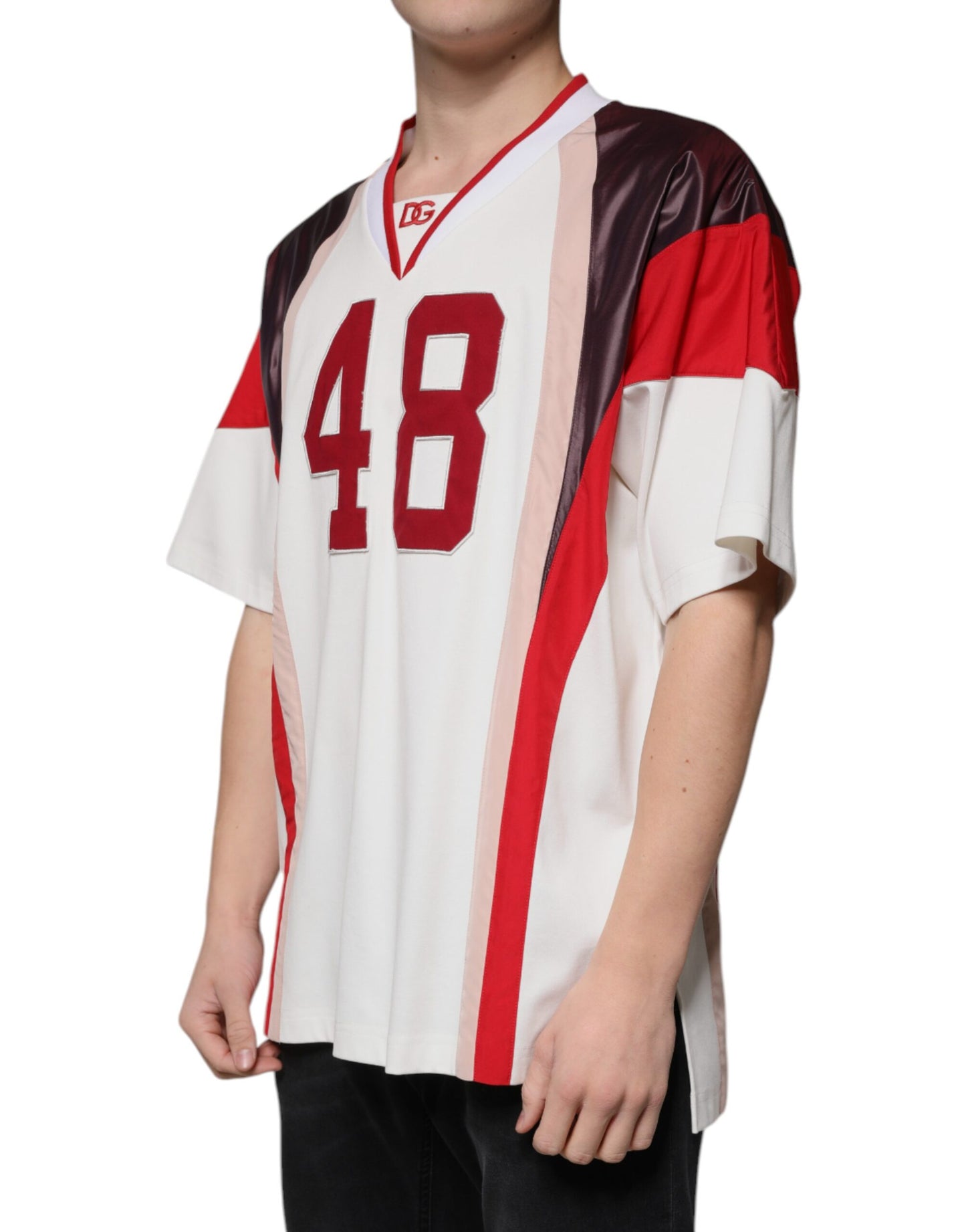 Dolce &amp; Gabbana T-Shirt aus Jersey-Baumwolle mit V-Ausschnitt und mehrfarbigem Logo