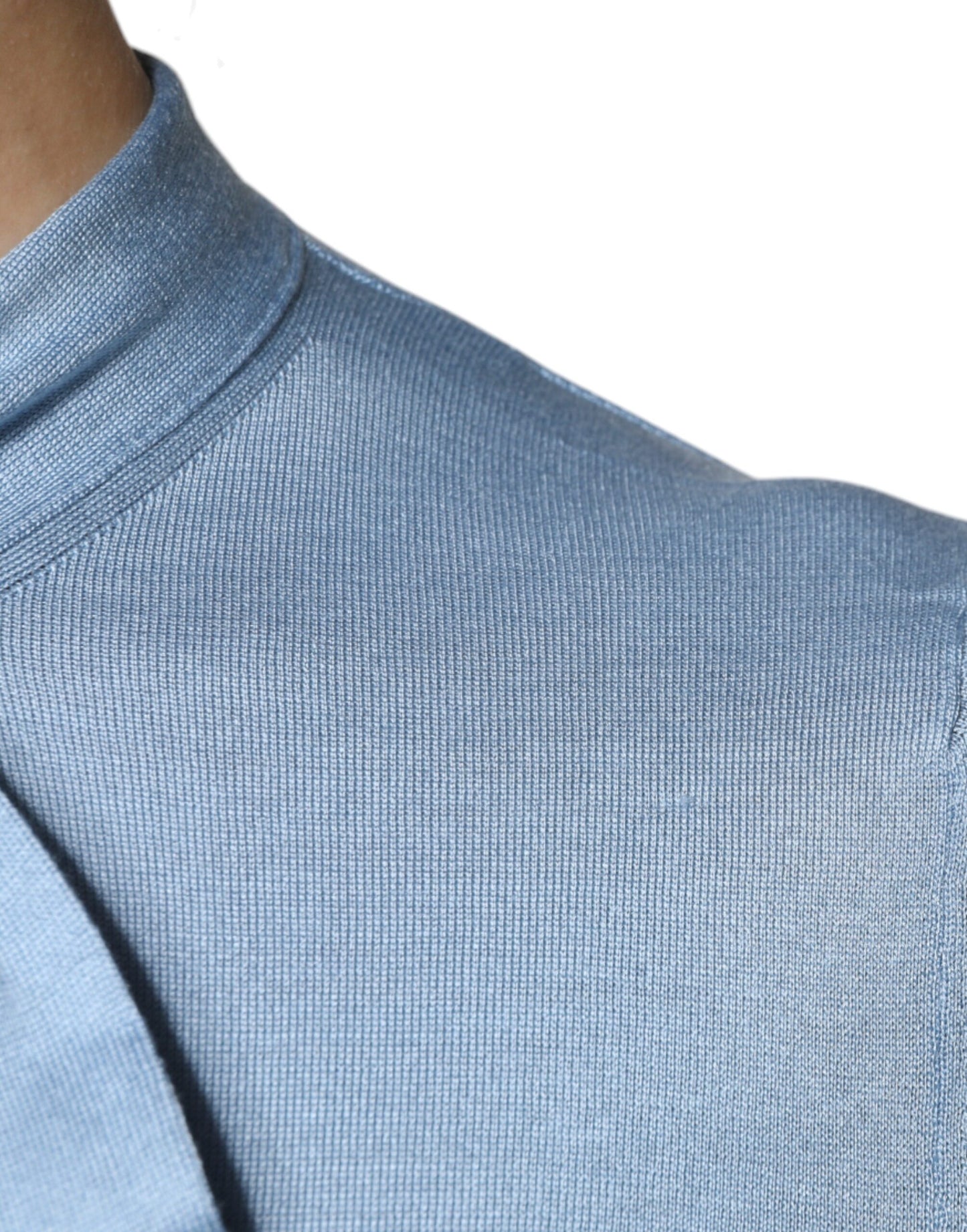 Dolce &amp; Gabbana, blauer Seidenstrickpullover mit Ascot-Kragen