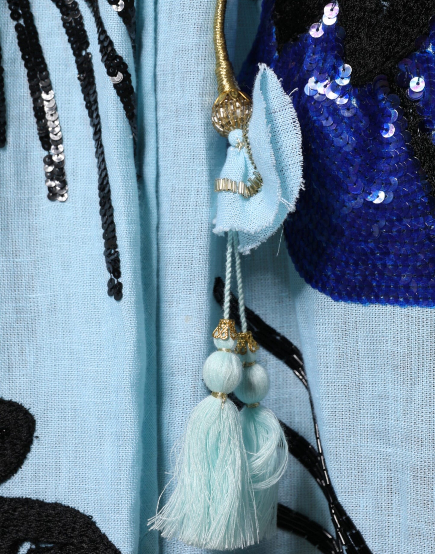 Christian Pellizzari – Hellblaues Maxi-Hemdkleid mit Blumenverzierung