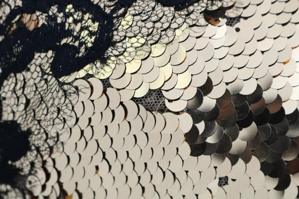 Dolce &amp; Gabbana – Trägerloses Spitzenkleid in Gold mit Paillettenverzierung