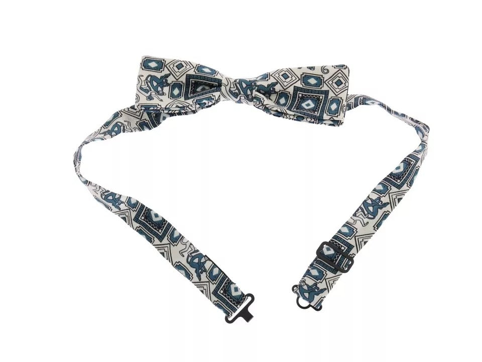 Dolce &amp; Gabbana – Geschenkbox-Set mit weiß-blauem Seidengürtel und Fliege