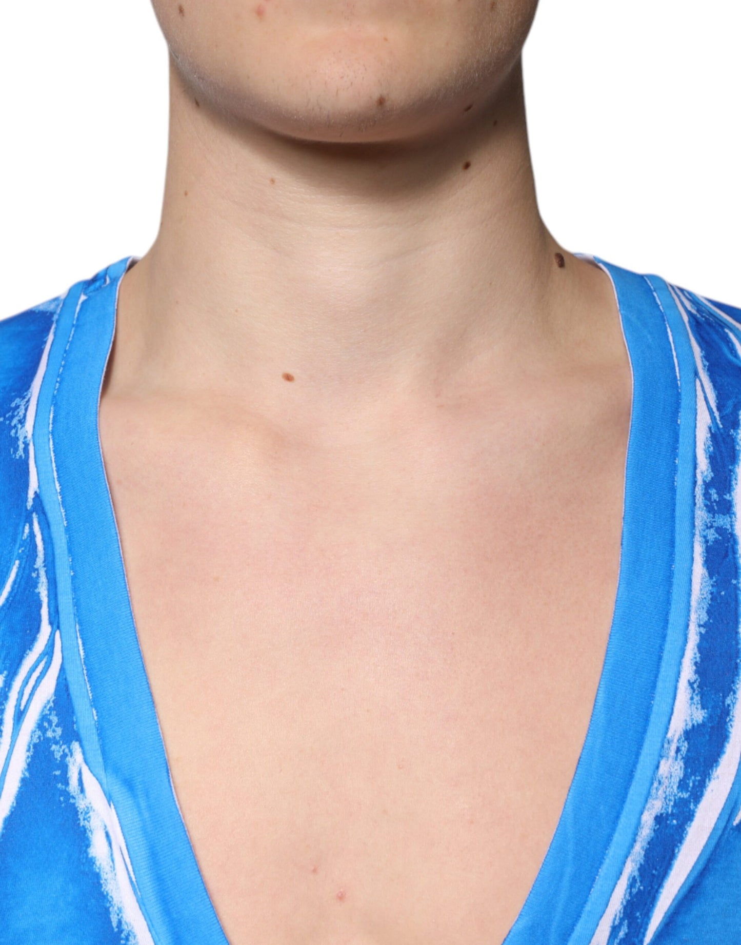 Dolce &amp; Gabbana – Blaues T-Shirt aus Baumwolle mit V-Ausschnitt und kurzen Ärmeln