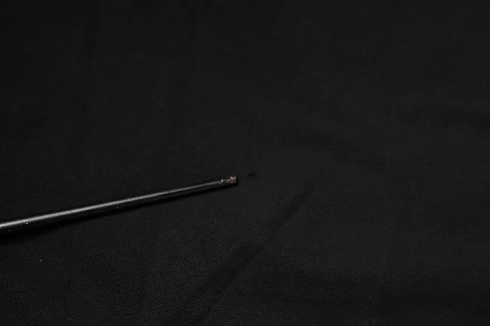 Dolce &amp; Gabbana – Schwarzes Poloshirt mit DG-Kragen und kurzen Ärmeln