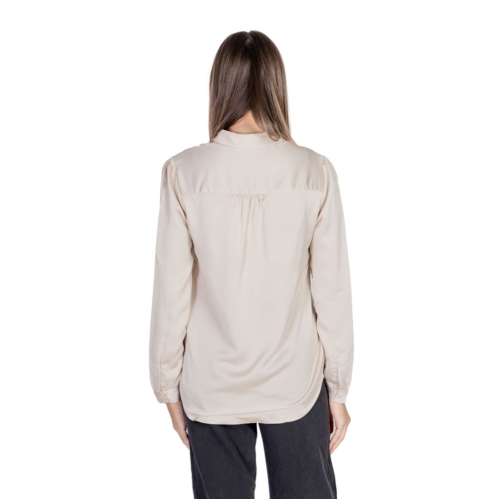 Vila Clothes – Goldene Polyesterbluse