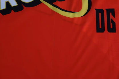 Dolce &amp; Gabbana – T-Shirt mit Rundhalsausschnitt und orangefarbenem Royals-Print