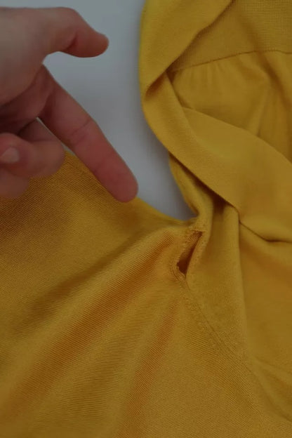 Dolce &amp; Gabbana, gelber Seidenstrickpullover mit Ascot-Kragen