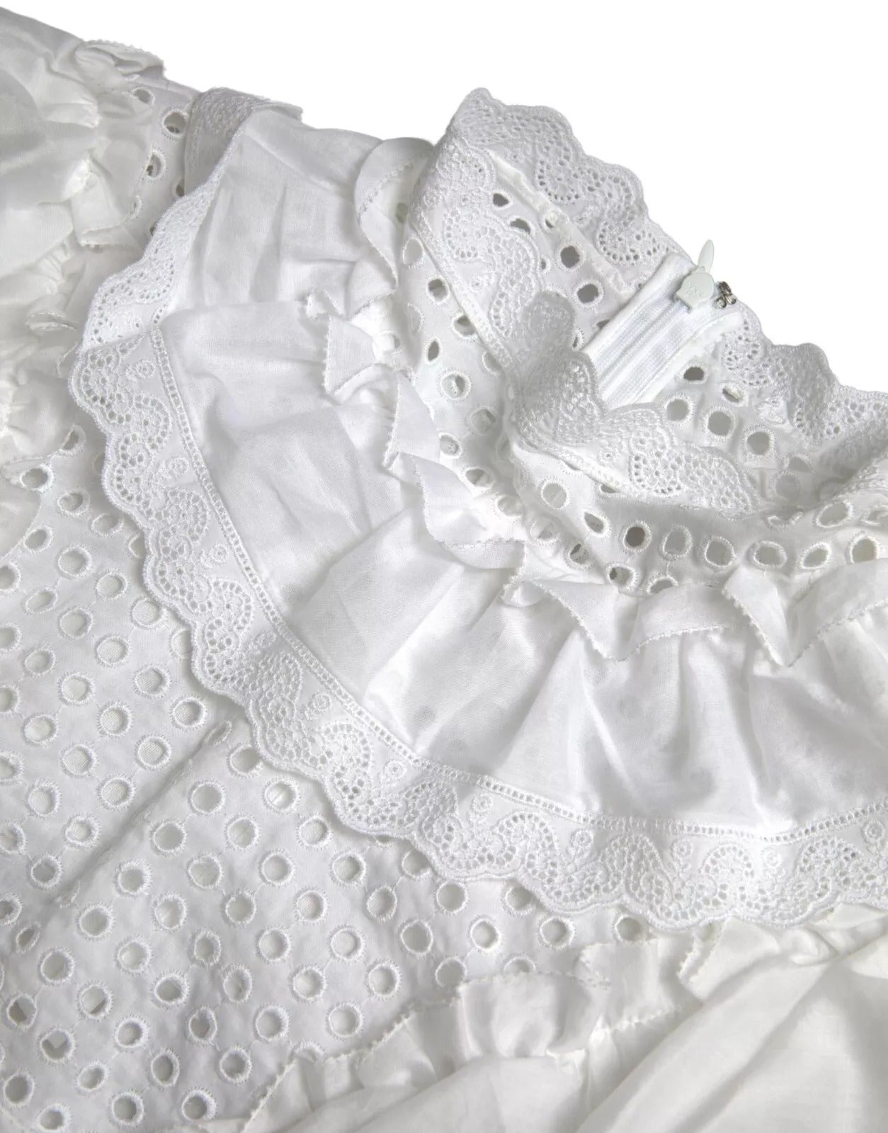 Dolce &amp; Gabbana, weiße Bluse mit Rollkragen und Spitzenbesatz aus Baumwolle