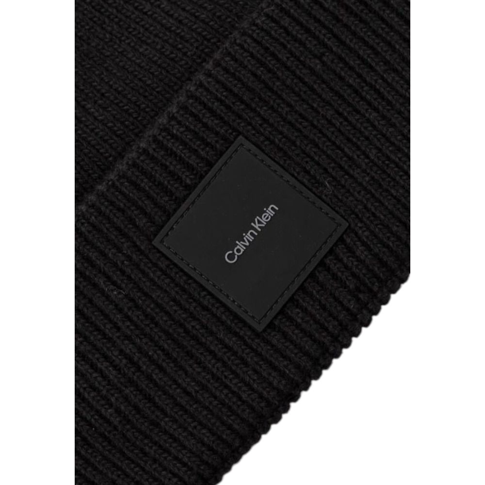 Calvin Klein – Schwarze Baseballkappe aus Bio-Baumwolle