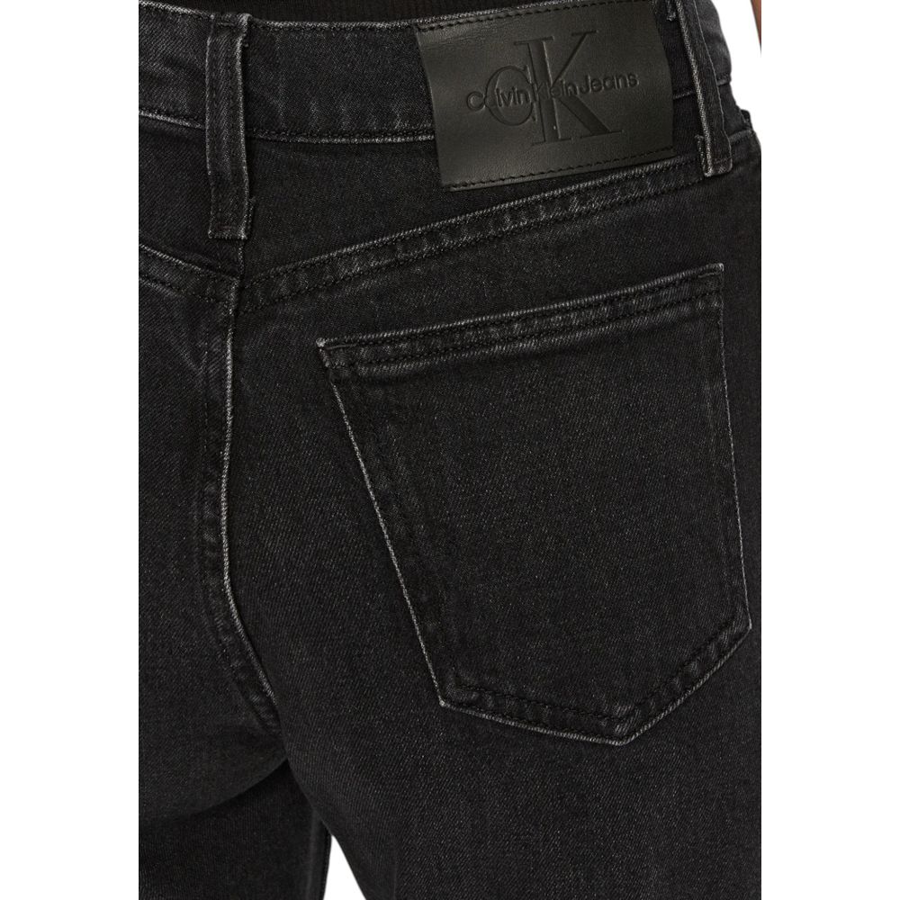 Calvin Klein Jeans – Schwarze Mom-Jeans aus Baumwolle