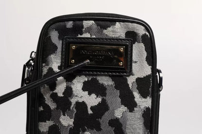 Dolce &amp; Gabbana – Mehrfarbige Umhängetasche aus Jacquard mit Camouflage-Muster und Logo-Schild