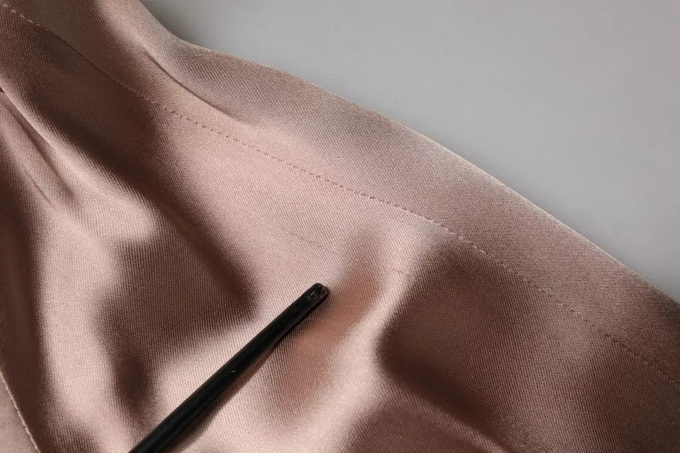 Emporio Armani – Rosafarbenes, langärmliges Etui-Wickel-Minikleid aus Satin