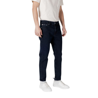 Calvin Klein Jeans – Blaue Jeans aus Baumwolle mit entspannter Passform