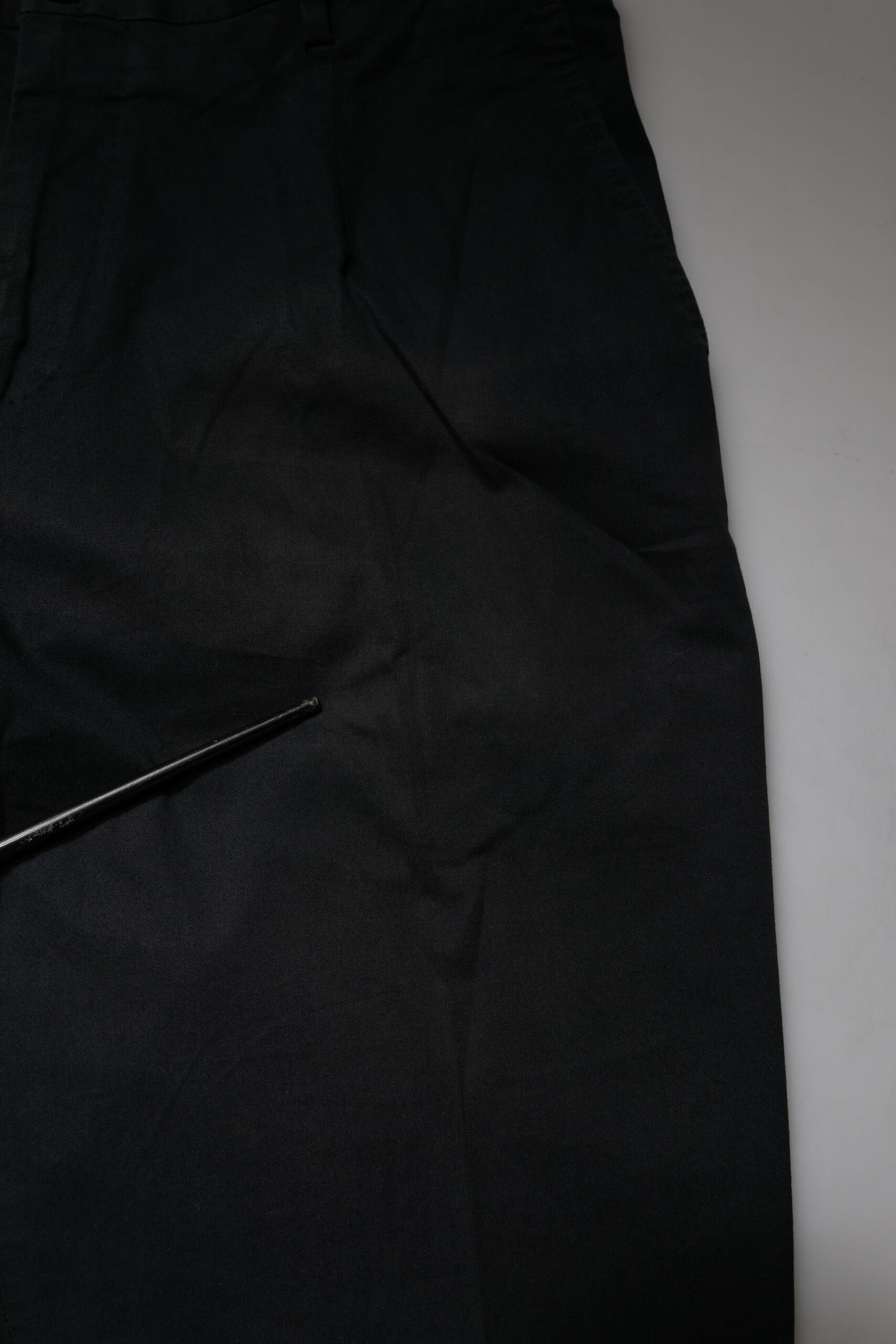 Dolce &amp; Gabbana – Enge, formelle Hose aus schwarzem Baumwollstretch