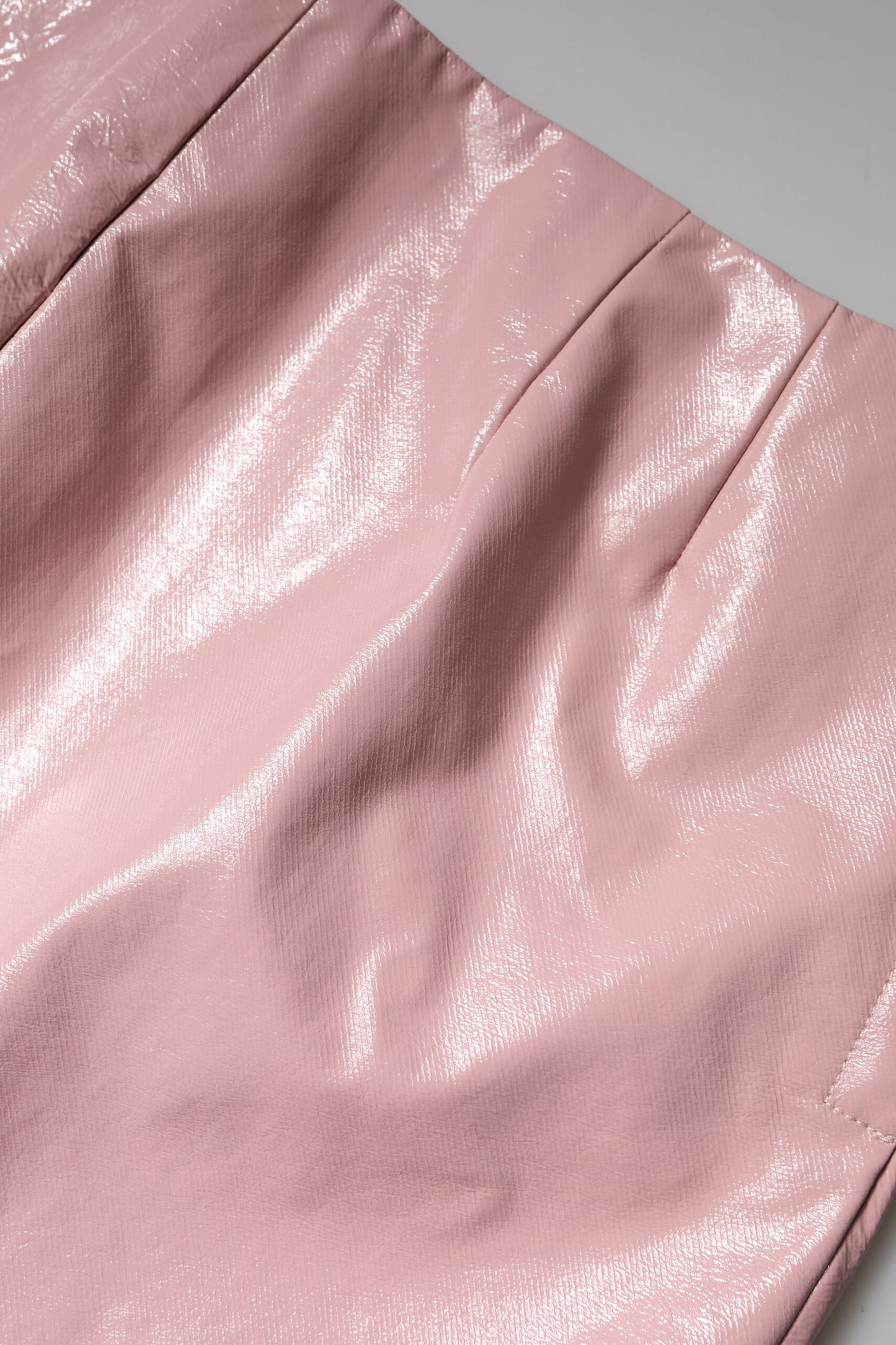 Dolce &amp; Gabbana – Minirock aus glänzend rosa Baumwolle mit hoher Taille