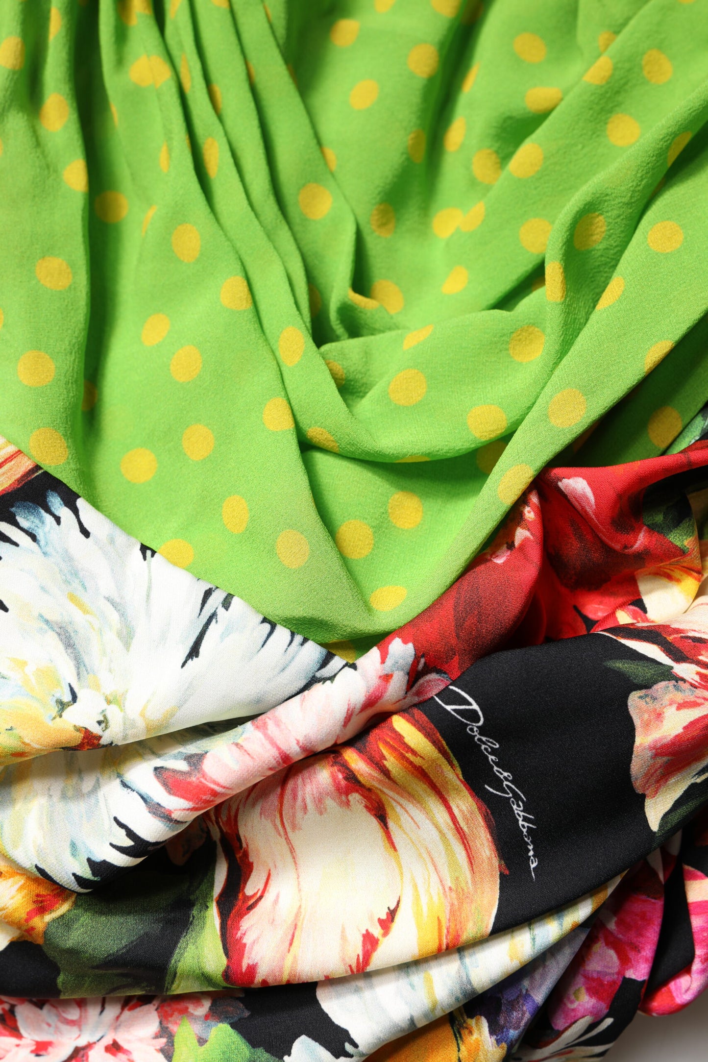 Dolce &amp; Gabbana – Mehrfarbiges, tailliertes Minikleid mit Blumen-Patchwork