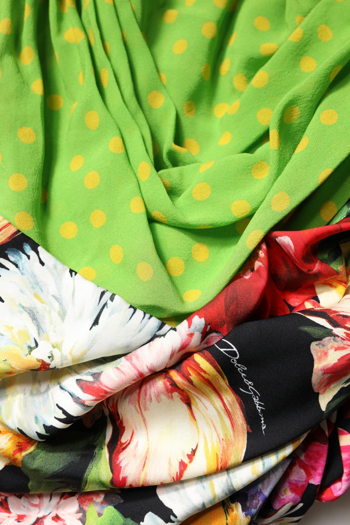 Dolce &amp; Gabbana – Mehrfarbiges, tailliertes Minikleid mit Blumen-Patchwork