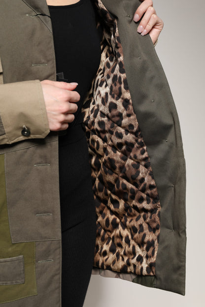 Dolce &amp; Gabbana Militärgrüne Baumwoll-Down-Jacke mit Knöpfen