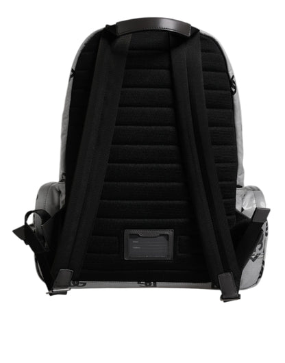 Dolce &amp; Gabbana Polyester Grau Schwarz DG Logo Plakette Rucksack Tasche