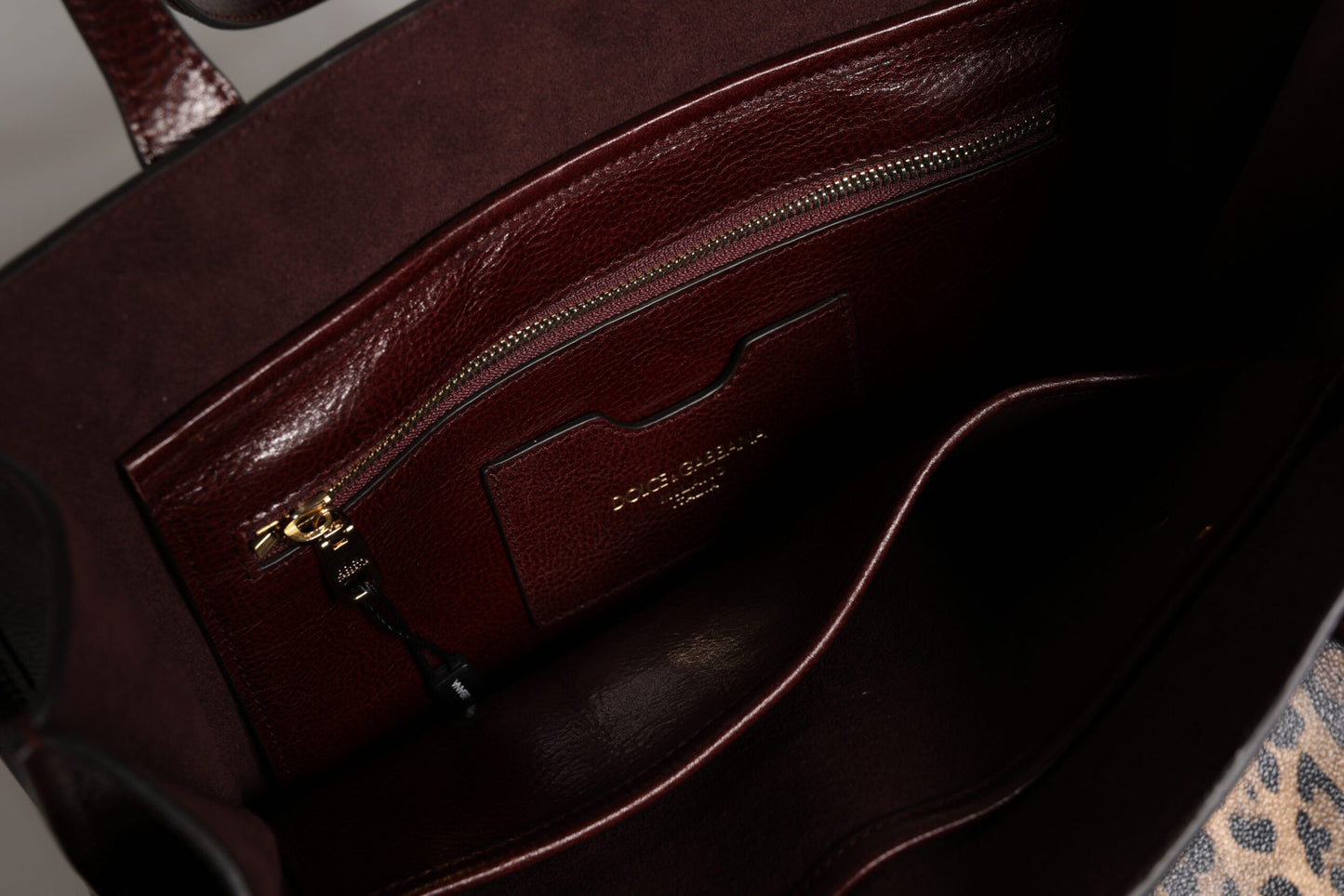 Dolce &amp; Gabbana – Tragetasche aus braunem Leder mit Leopardenmuster und Schulterriemen