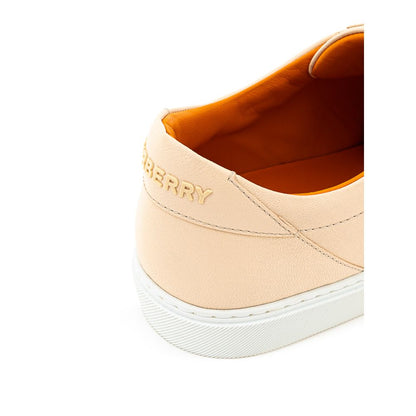 Burberry Pinkfarbene Leder-Sneaker in niedriger Ausführung