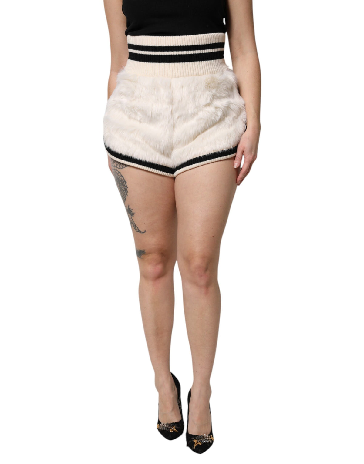 Dolce &amp; Gabbana – Weiße Hotpants mit hoher Taille und Kunstpelz