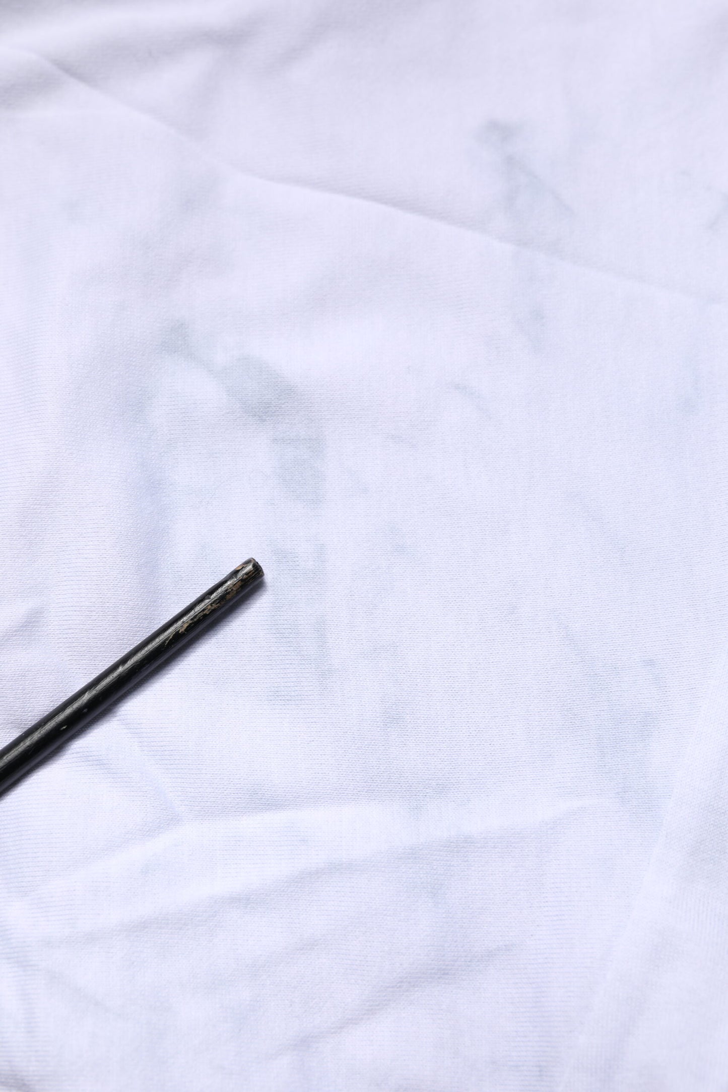 Dolce &amp; Gabbana – Weißes, bedrucktes T-Shirt aus Baumwolle mit Rundhalsausschnitt und Schnürung