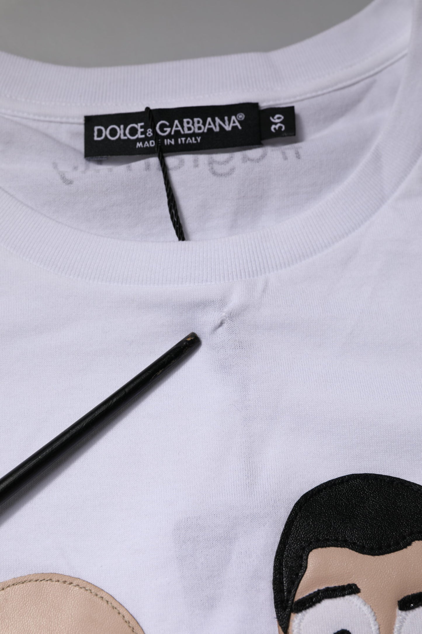 Dolce &amp; Gabbana Weißes Baumwoll-T-Shirt mit #DGFAMILY-Stickerei