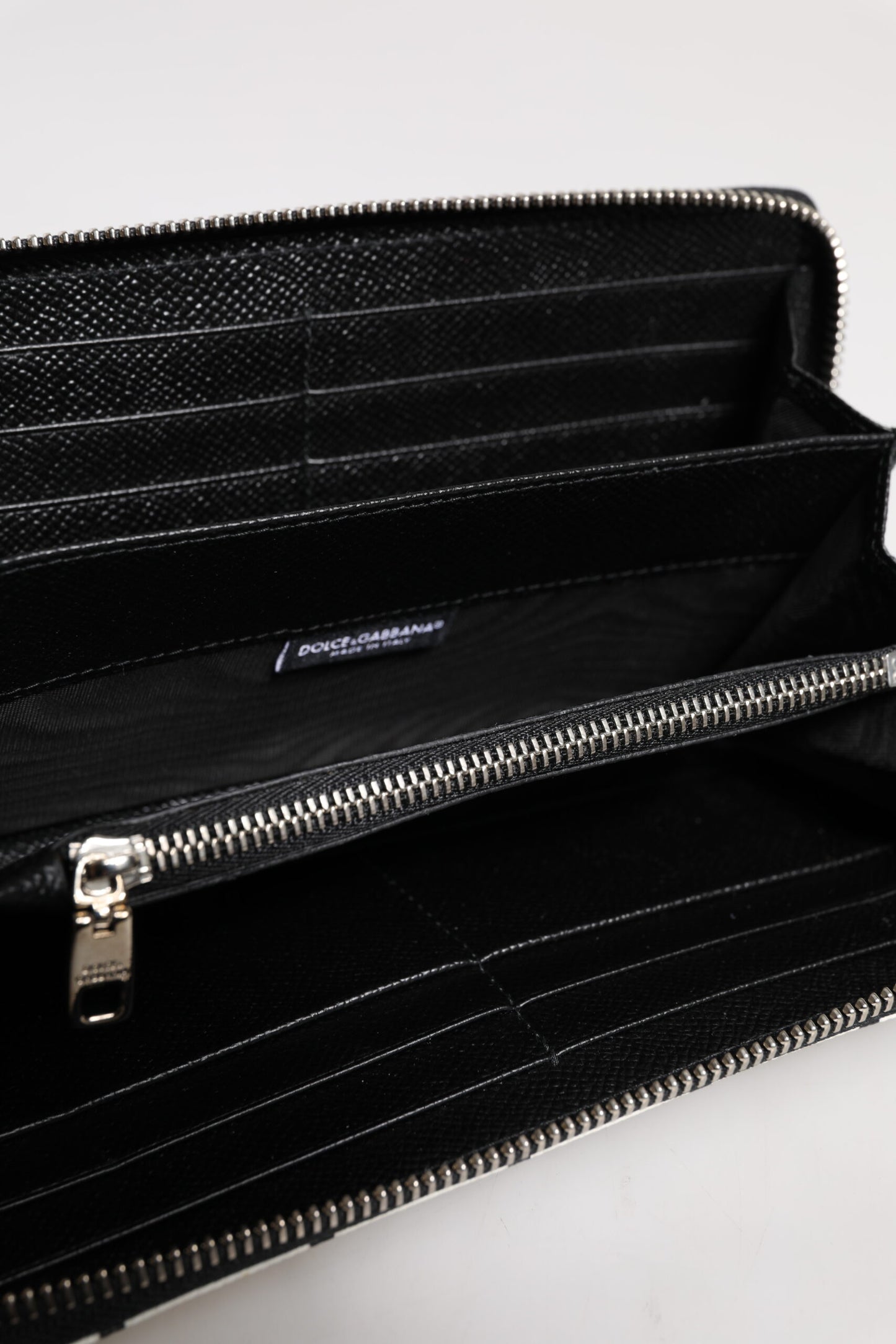 Dolce &amp; Gabbana – DG Crown Royals – Continental-Geldbörse aus weißem Leder mit Rundum-Reißverschluss