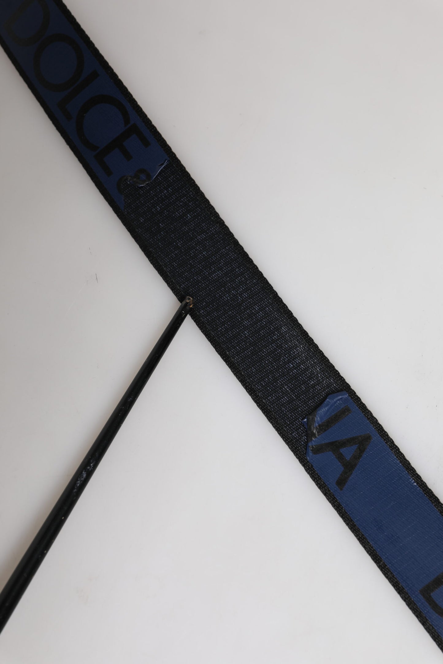 Dolce &amp; Gabbana Schwarz-blauer Polyestergürtel mit Metallschnalle und Aufdruck