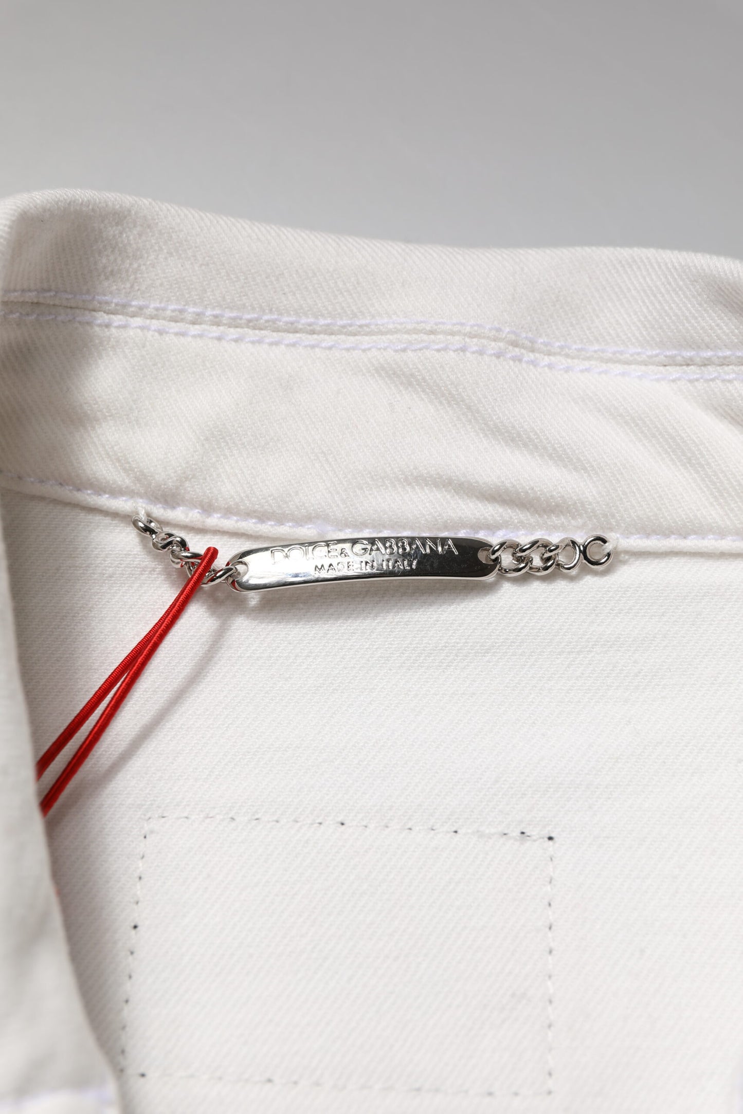 Dolce &amp; Gabbana – Weiße Jeansjacke aus Baumwollstretch mit Graffiti-Print