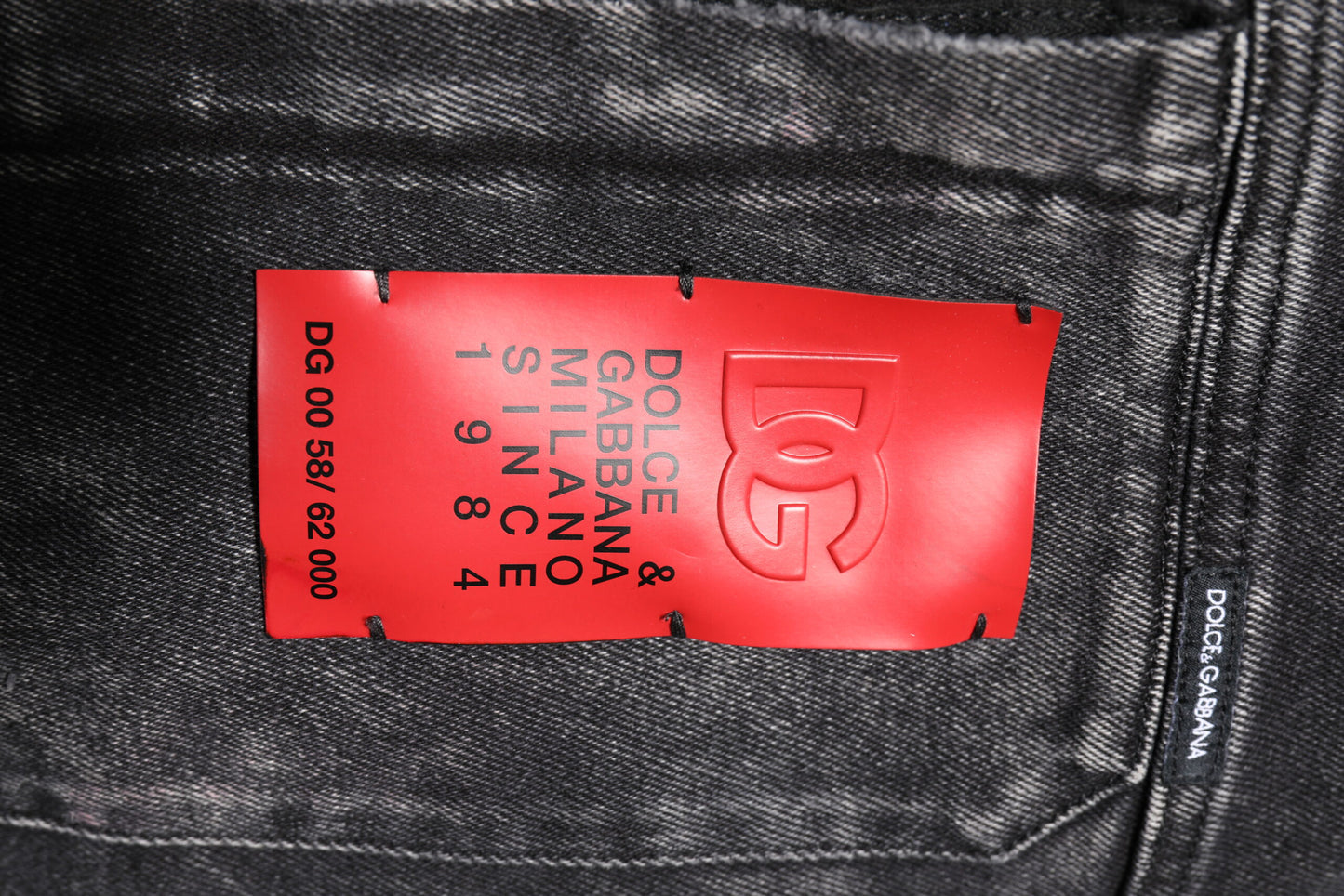 Dolce &amp; Gabbana Schwarze Jeansjacke aus Baumwollstretch mit Logo