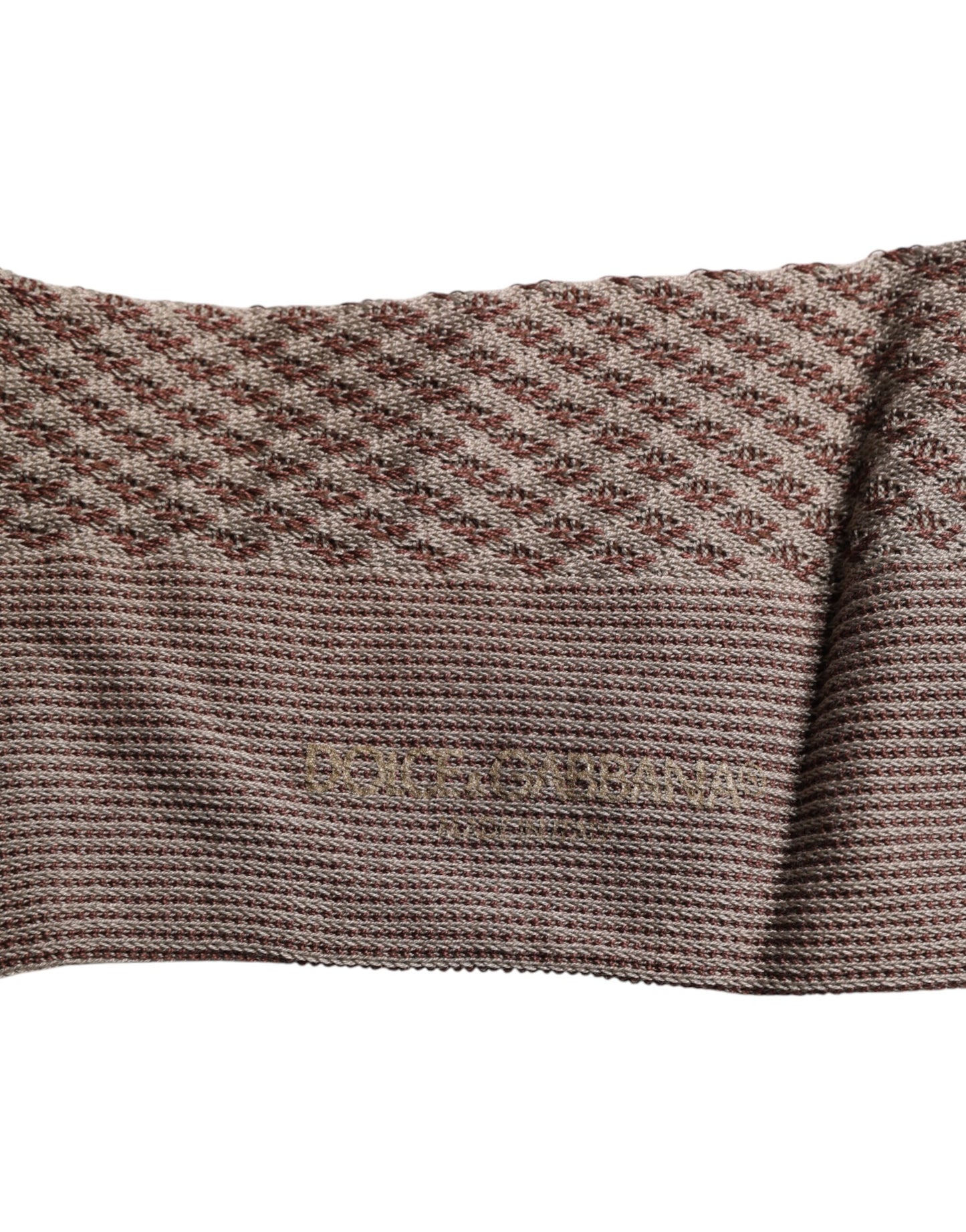 Dolce &amp; Gabbana – Wadenlange Herrensocken mit einfarbigem DG-Logo in Braun