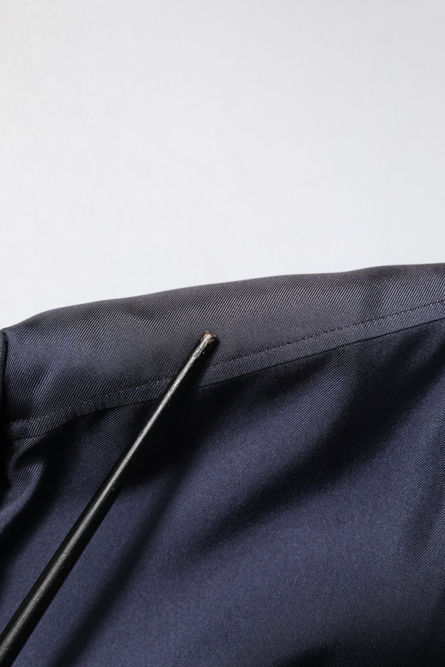 Dolce &amp; Gabbana Dunkelblaues Zweireiherhemd aus Seide