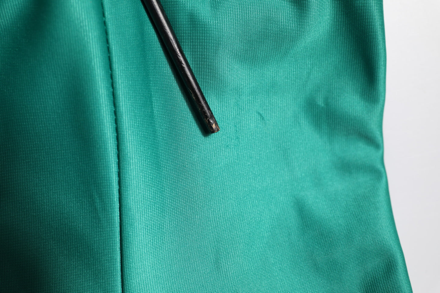 Dolce &amp; Gabbana, mehrfarbige Windjacke mit durchgehendem Reißverschluss