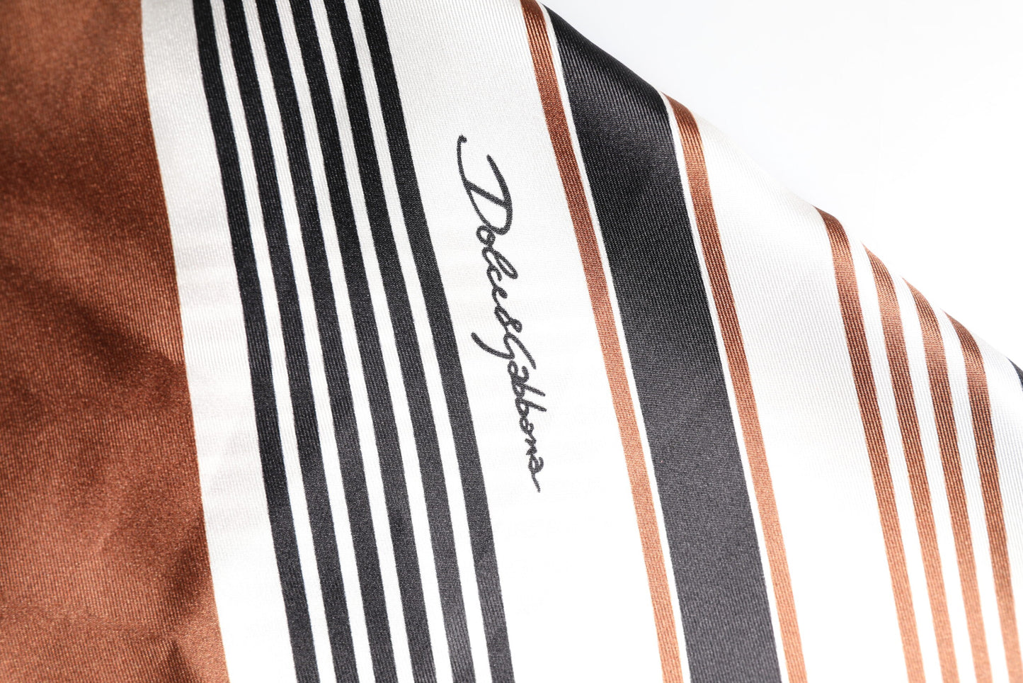 Dolce &amp; Gabbana – Mehrfarbig gestreiftes Seidenhemd mit kurzen Ärmeln