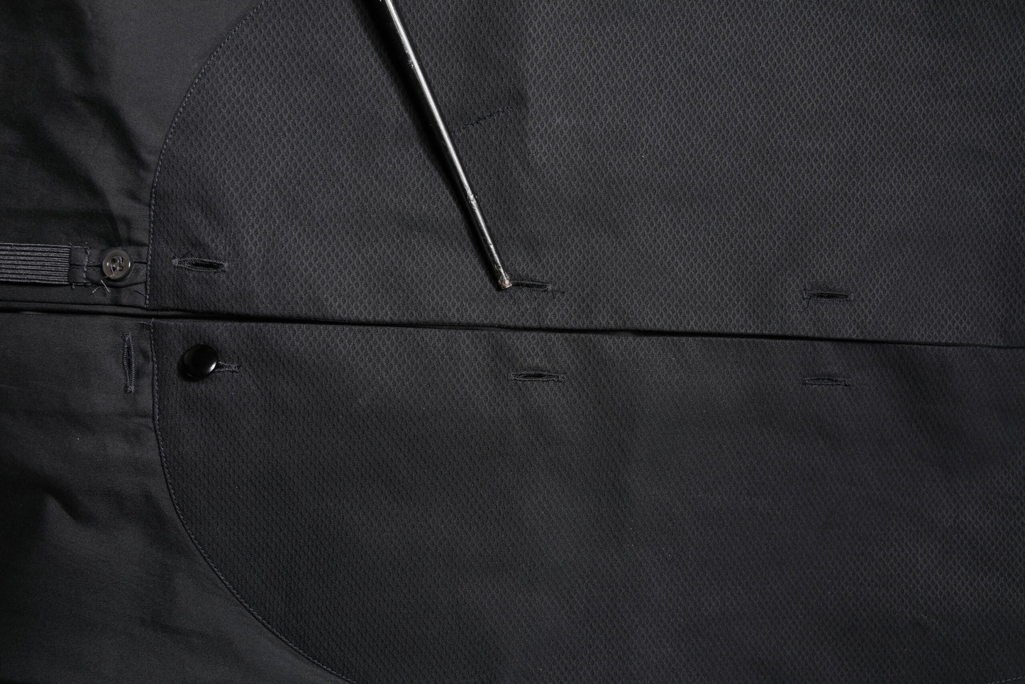 Emporio Armani – Schwarzes, langärmliges formelles Hemd aus Baumwolle