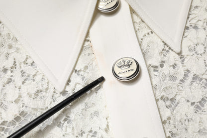 Dolce &amp; Gabbana – Weißes Etuikleid mit Blumenspitze und langen Ärmeln