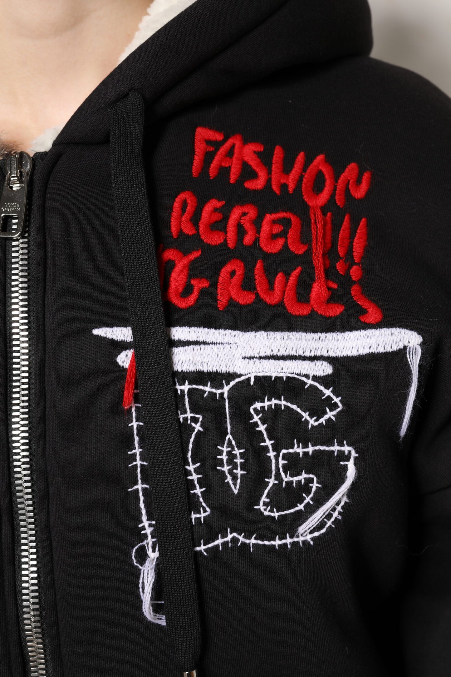 Dolce &amp; Gabbana – Schwarze, bestickte Kapuzenjacke mit durchgehendem Reißverschluss