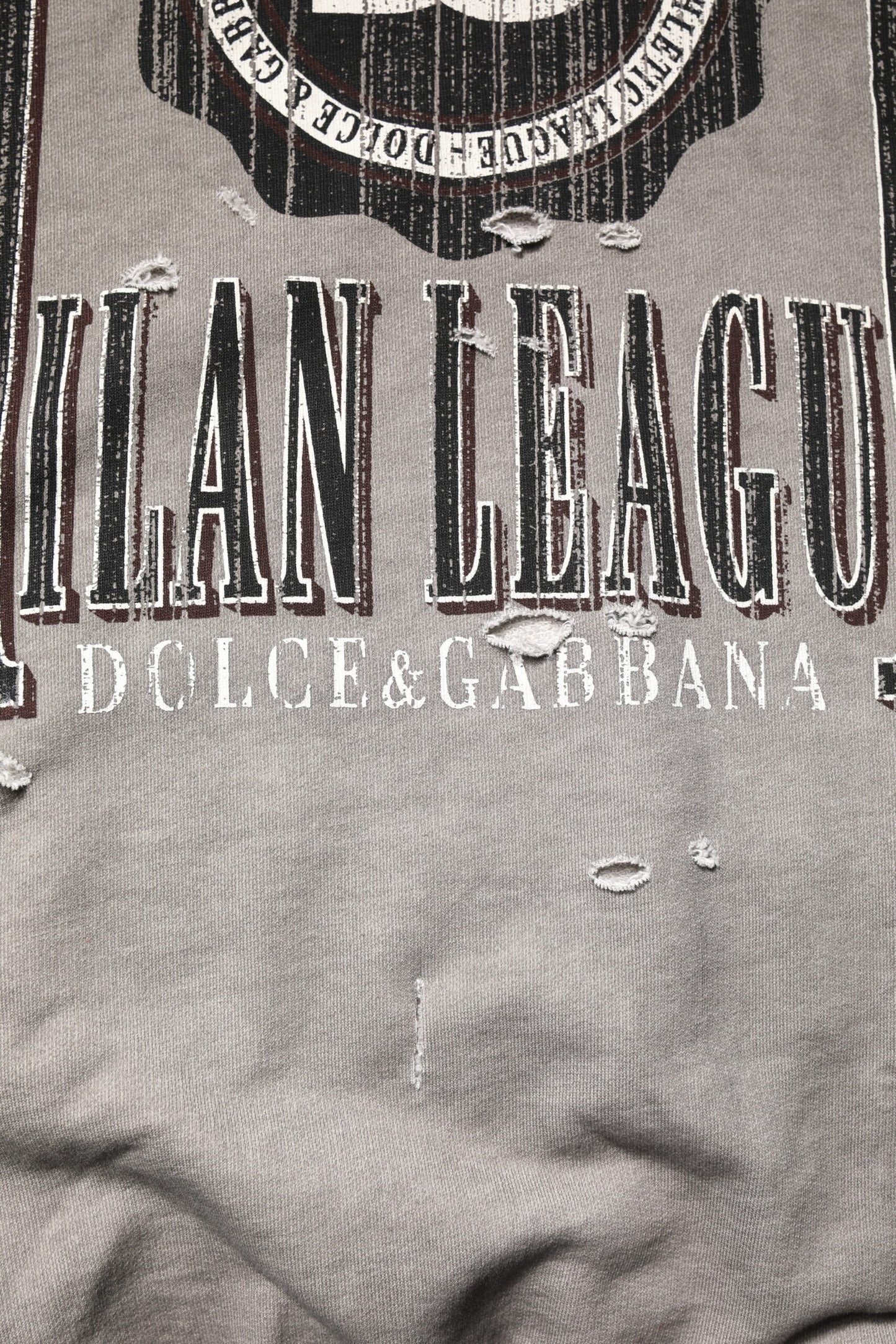 Dolce &amp; Gabbana Grauer Pullover mit Rundhalsausschnitt und Logo-Print