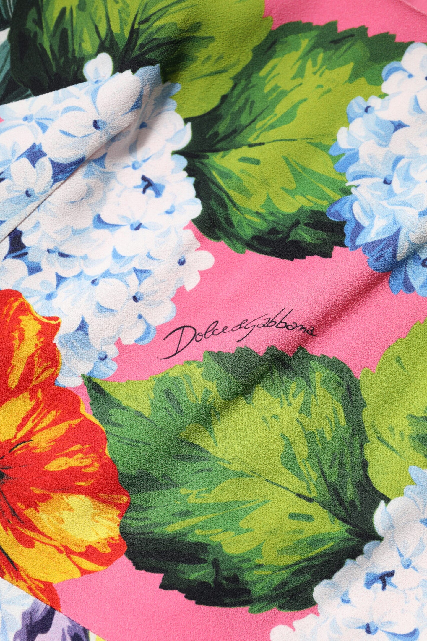 Dolce &amp; Gabbana – Ärmelloses Etuikleid mit mehrfarbigem Blumenmuster