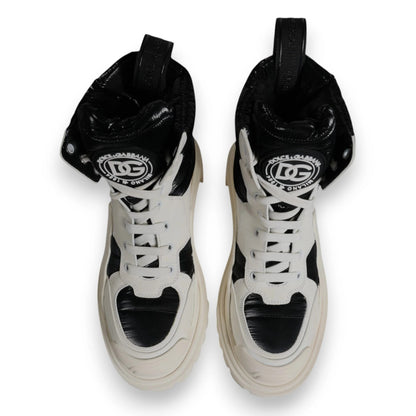 Dolce &amp; Gabbana – Weiße, gepolsterte Schnürstiefel mit halbhohem Schaft