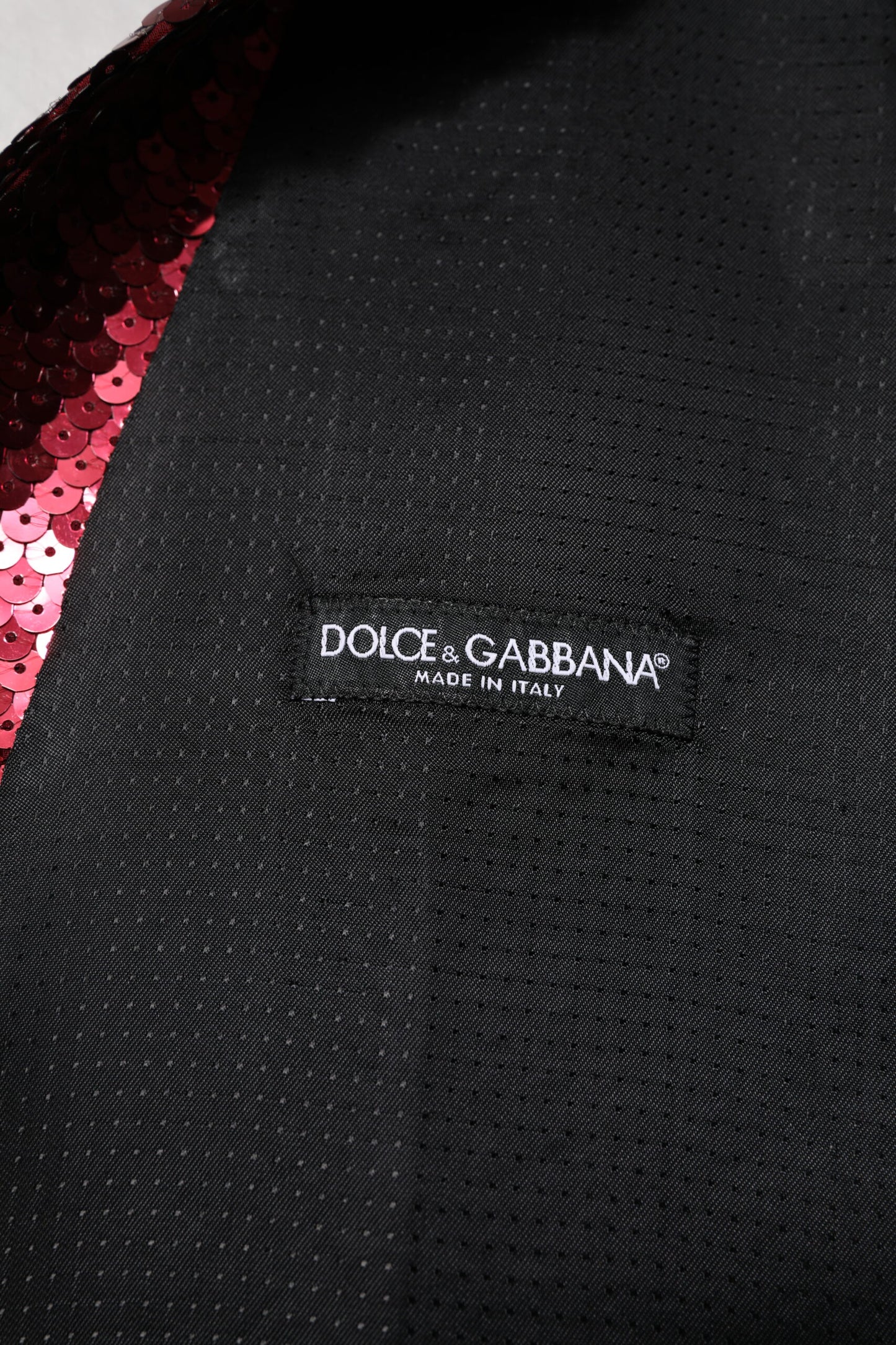 Dolce &amp; Gabbana Rote Weste mit Pailletten für formelle Anlässe für Herren