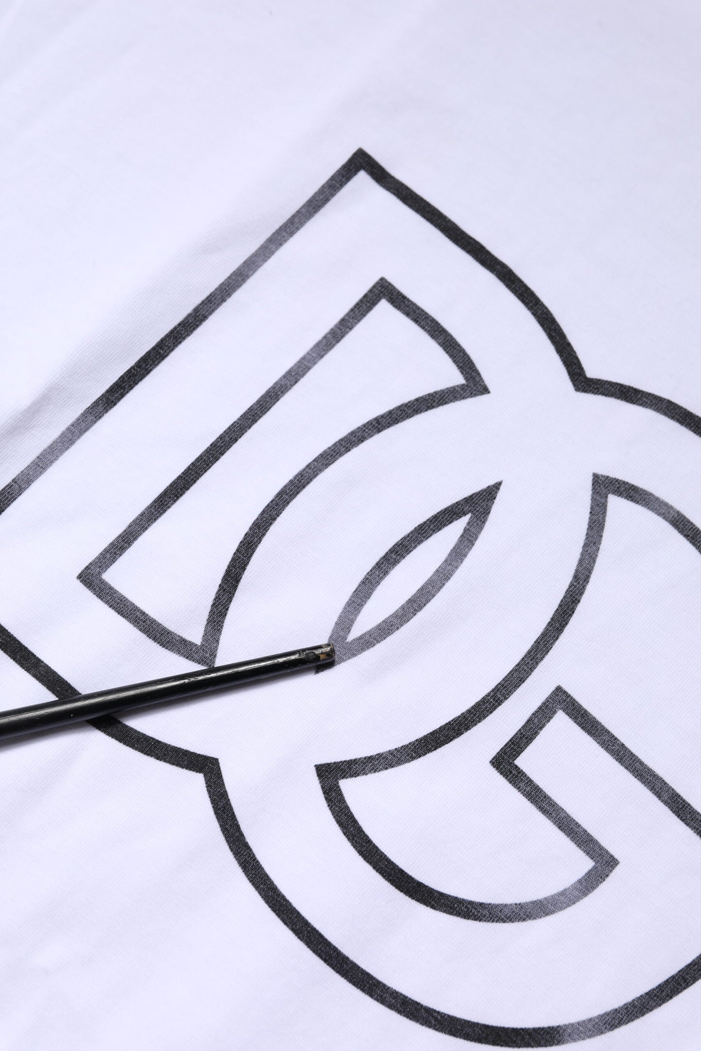 Dolce &amp; Gabbana – Weißes T-Shirt mit kurzen Ärmeln und DG-Logo-Print