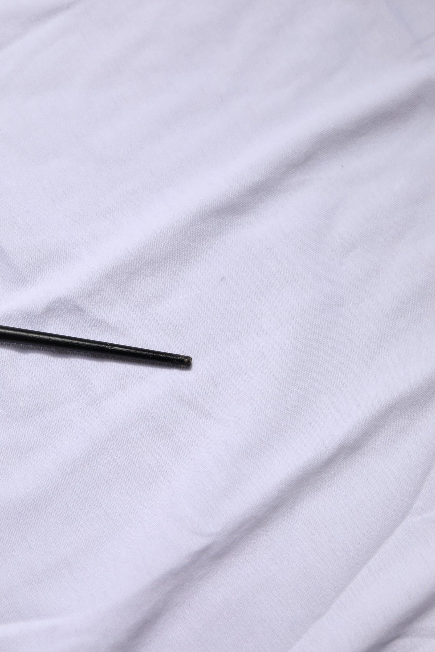 Dolce &amp; Gabbana – Weißes T-Shirt mit kurzen Ärmeln und DG LOVE-Patch