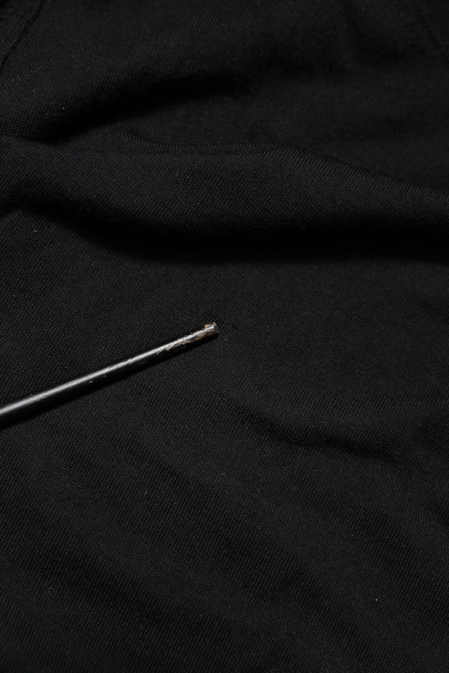 Dolce &amp; Gabbana – Schwarzer Pullover mit Rundhalsausschnitt und langen Ärmeln