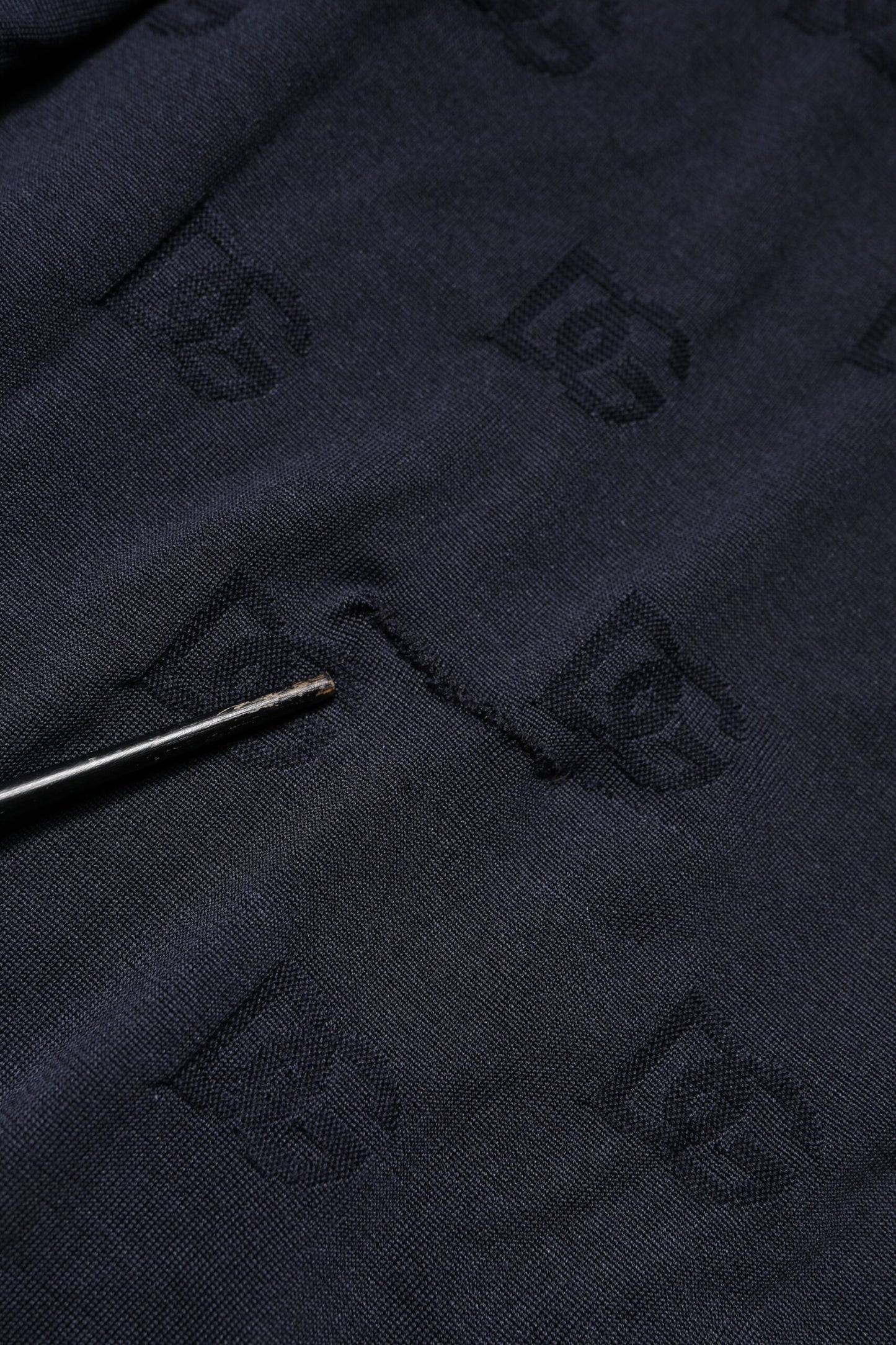 Dolce &amp; Gabbana – Schwarzes Sweatshirt aus Seide mit Rundhalsausschnitt