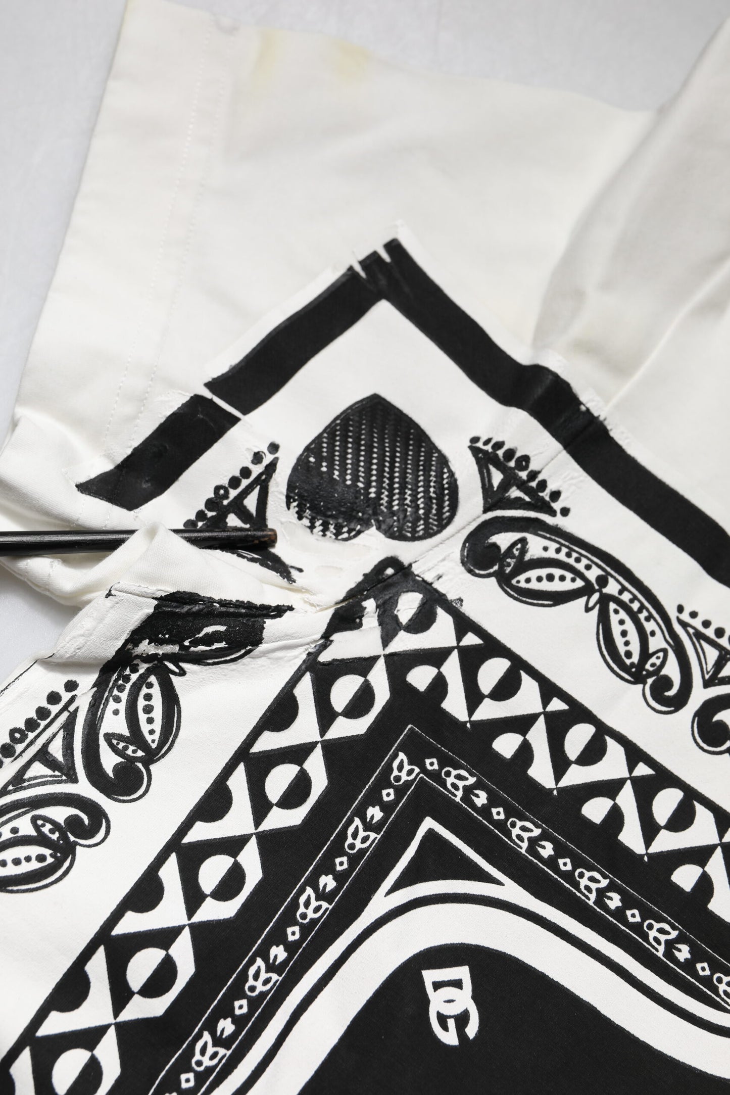 Dolce &amp; Gabbana – Weißes Bandana-T-Shirt mit Rundhalsausschnitt und kurzen Ärmeln