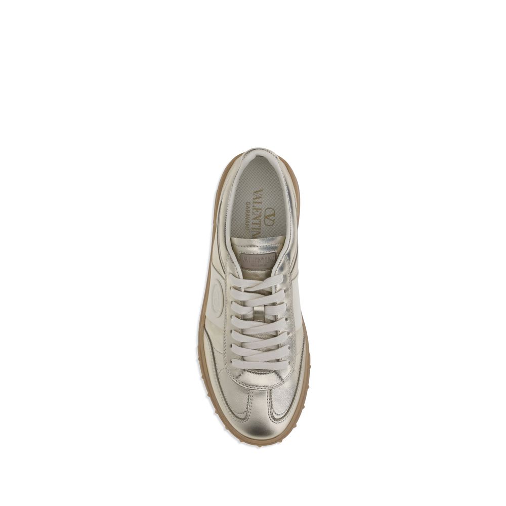Valentino Garavani Goldene Kalbsleder-Sneaker Bos Taurus mit niedrigem Schaft