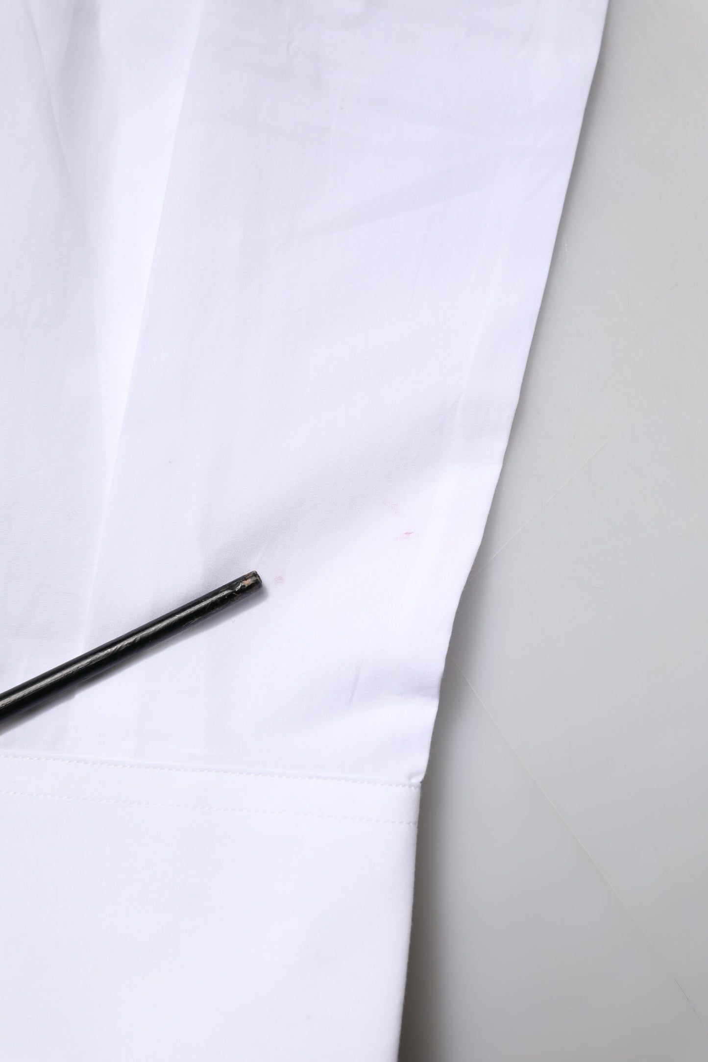 Dolce &amp; Gabbana – Weißes, langärmliges, formelles Hemd aus Baumwolle in GOLD