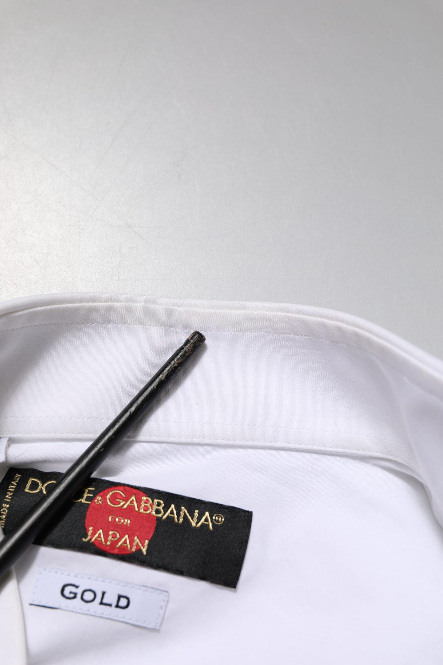 Dolce &amp; Gabbana – Weißes, GOLDfarbenes, formelles Baumwollhemd mit Latz
